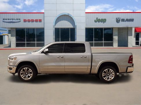 Used 2024 RAM 1500 Limited AWD/4WD image 3