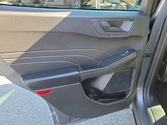 Used 2023 Ford Escape Active FWD image 12