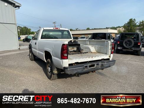 Used 2006 Chevrolet Silverado 2500 W/T RWD image 7