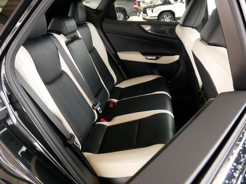 Certified 2022 Lexus NX 350h 350h image 14