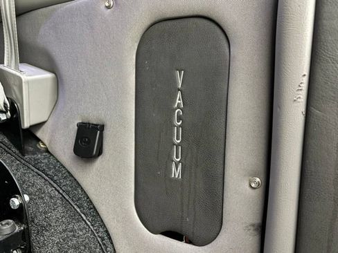 Used 2015 GMC Savana 2500 RWD image 12