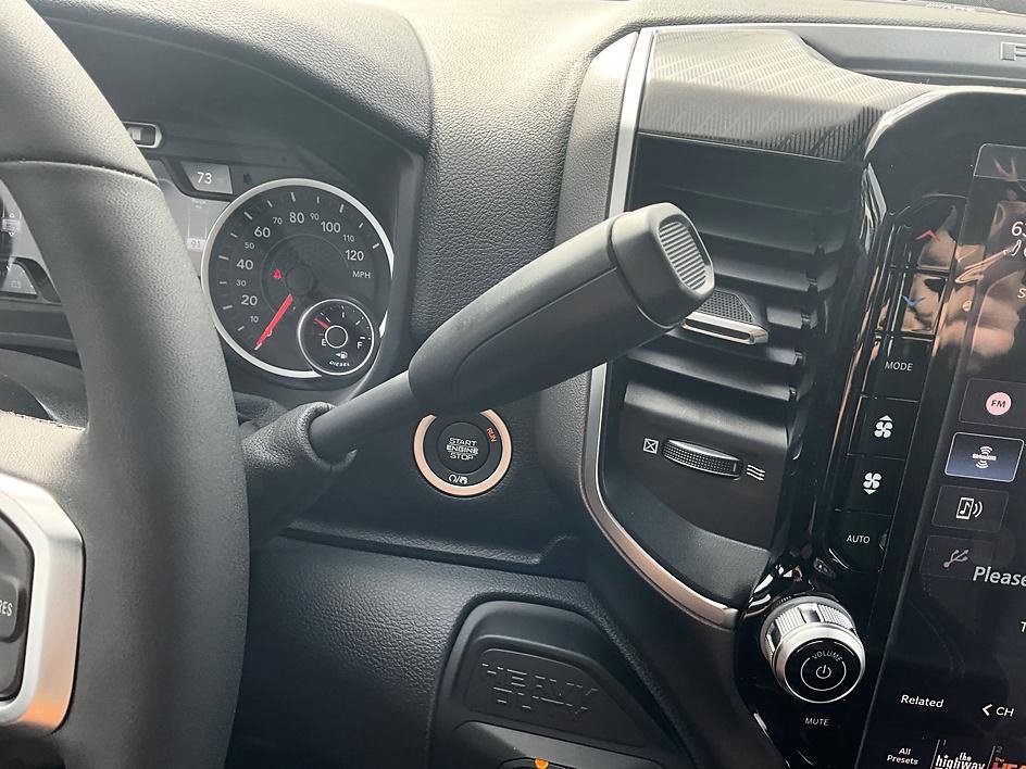 New 2027 RAM 3500 Big Horn AWD/4WD image 20