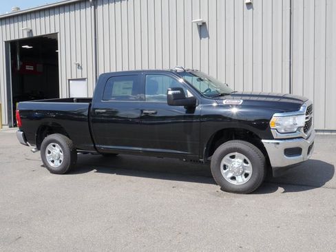 Used 2024 RAM 2500 Tradesman w/ Towing Technology Group image 7