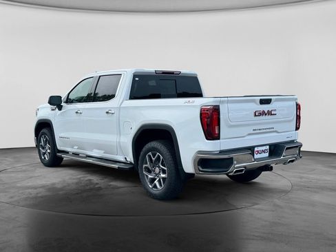 New 2026 GMC Acadia Elevation w/ Black Edition FWD image 6