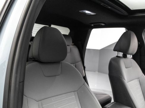 Used 2023 Hyundai Santa Cruz SEL Premium AWD/4WD image 40
