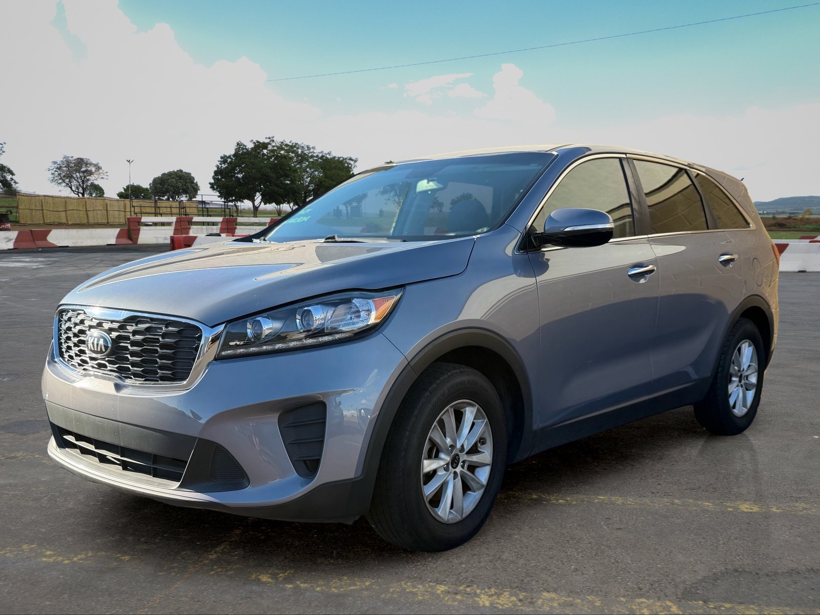 Used 2019 Kia Sorento L FWD image 5