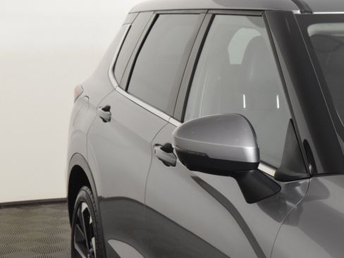 Used 2023 Mitsubishi Outlander SE image 14