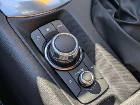 Used 2023 MAZDA MX-5 Miata Grand Touring image 25