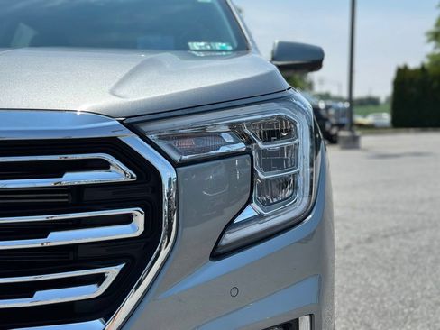Used 2024 GMC Terrain SLT w/ Tech Package AWD/4WD image 43