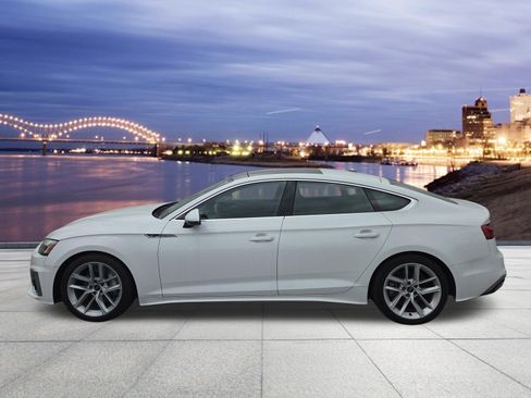 Used 2024 Audi A5 2.0T Premium Plus image 2