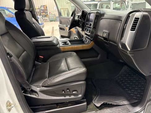 Used 2016 Chevrolet Silverado 1500 LTZ w/ Sport Package image 15