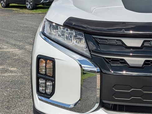 New 2025 Mitsubishi Outlander Sport image 10