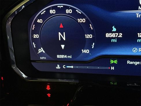 Used 2022 Chevrolet Silverado 1500 LT Trail Boss w/ LT Trail Boss Premium Package image 12