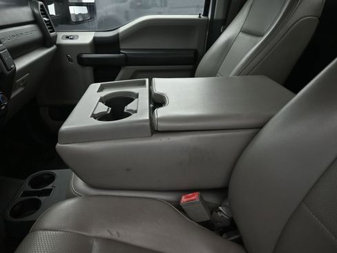 Used 2019 Ford F250 XL w/ XL Value Package image 17