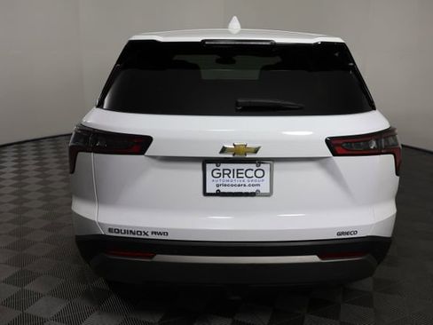 Used 2025 Chevrolet Equinox LT image 7