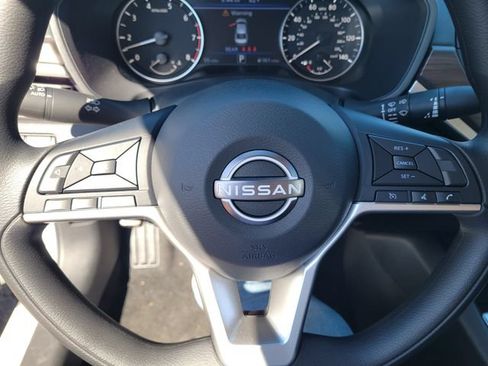 New 2026 Nissan Altima 2.5 SV FWD image 14