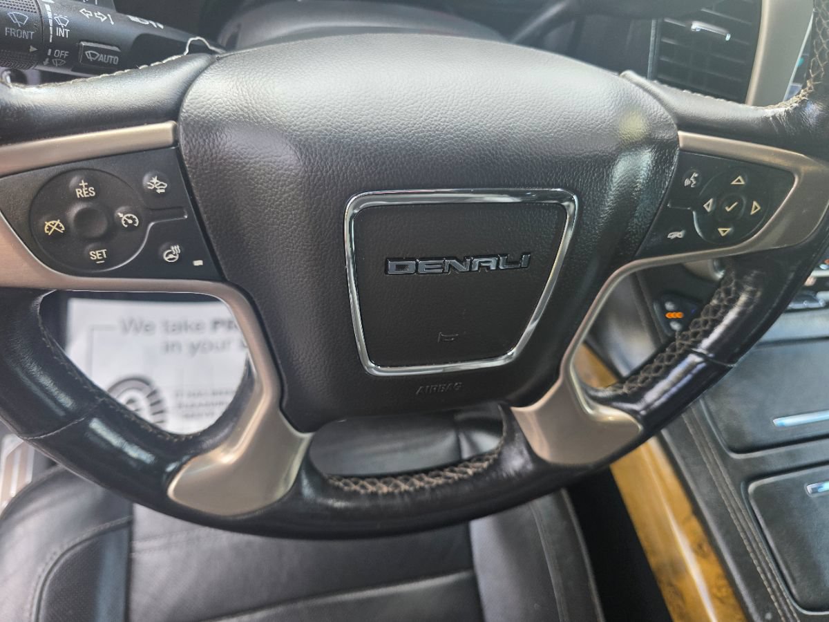 Used 2017 GMC Yukon Denali w/ Open Road Package AWD/4WD image 16