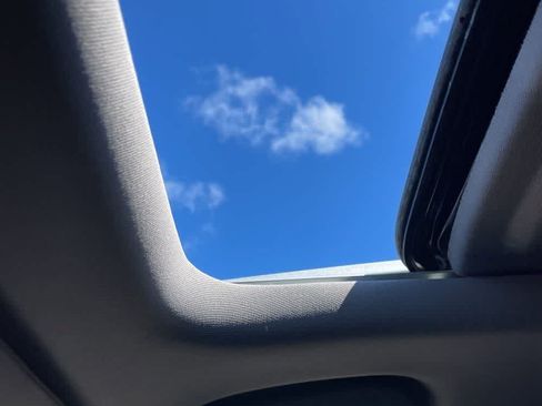 Used 2019 Honda CR-V EX-L image 16