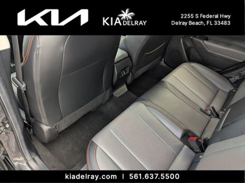 Used 2024 Subaru Crosstrek 2.5i Limited image 16
