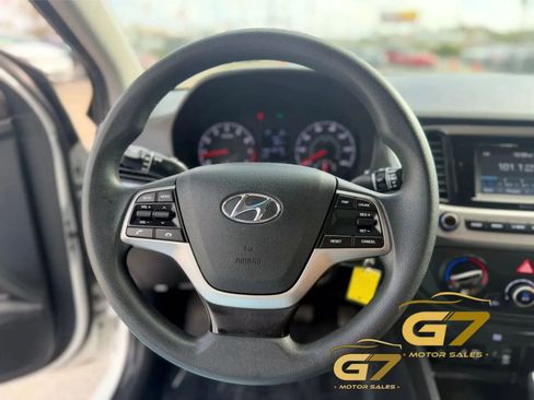 Used 2019 Hyundai Accent SE w/ Cargo Package FWD image 20