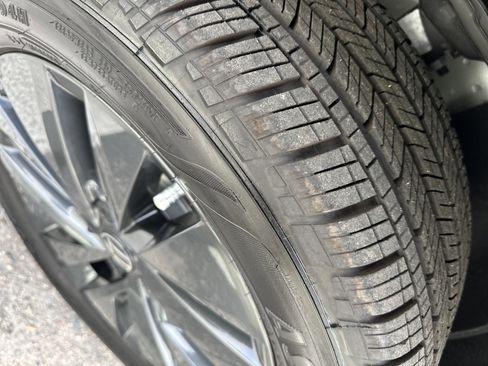 Used 2024 Volkswagen Taos S image 7