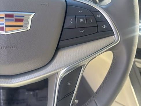 Certified 2025 Cadillac XT5 Premium Luxury FWD image 22