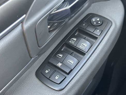 Used 2014 RAM 1500 Big Horn image 15