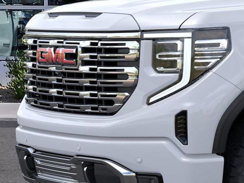 New 2026 GMC Sierra 1500 Denali w/ Technology Package AWD/4WD image 13