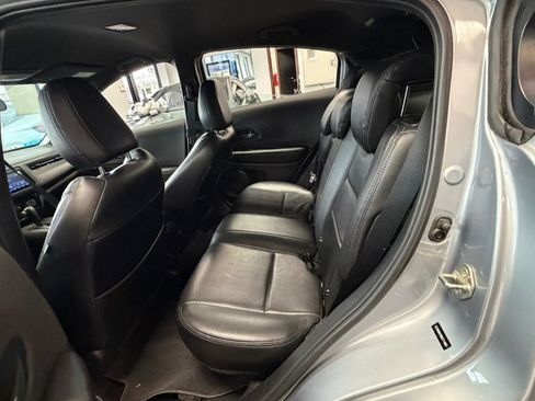 Used 2019 Honda HR-V Sport image 27