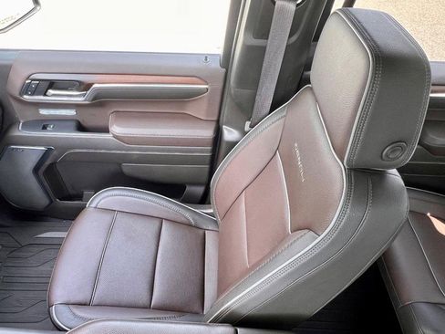 Used 2024 GMC Sierra 1500 Denali w/ Denali Reserve Package image 14