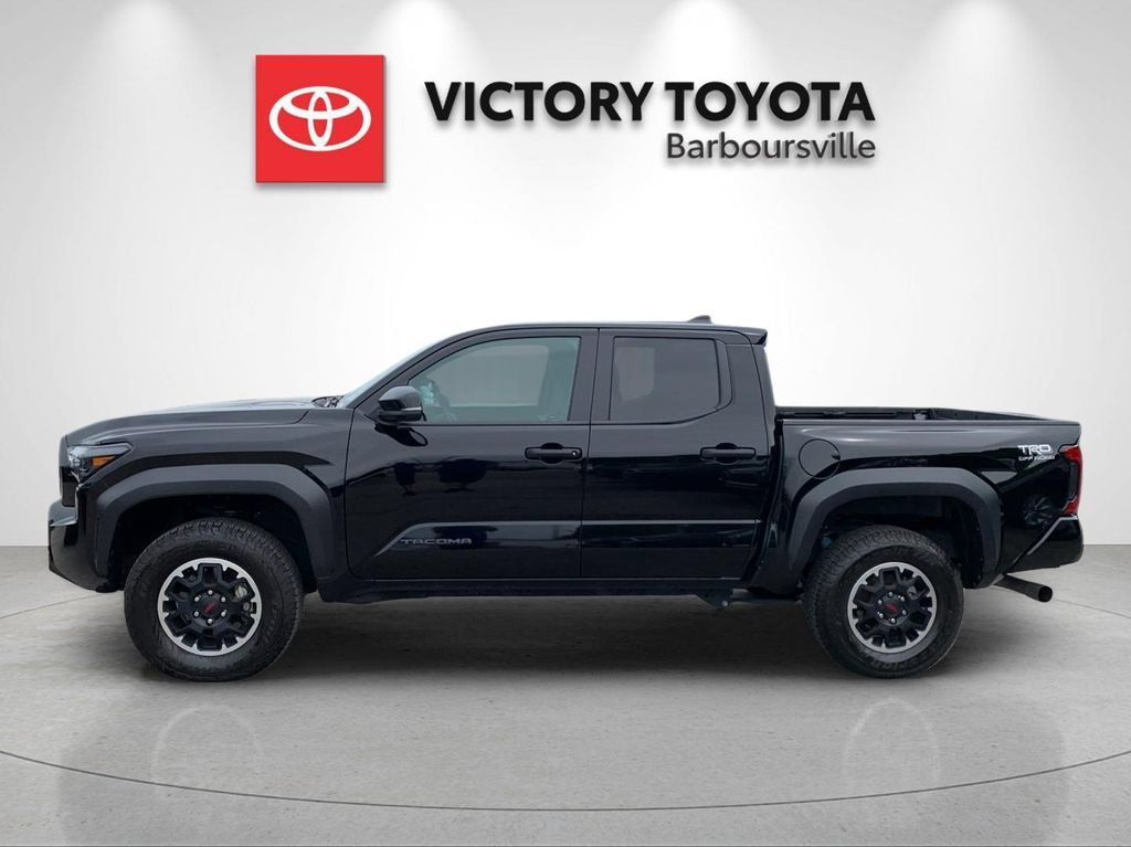 Used 2024 Toyota Tacoma TRD Off-Road AWD/4WD image 2