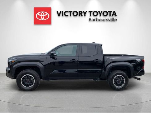 Used 2024 Toyota Tacoma TRD Off-Road AWD/4WD image 2