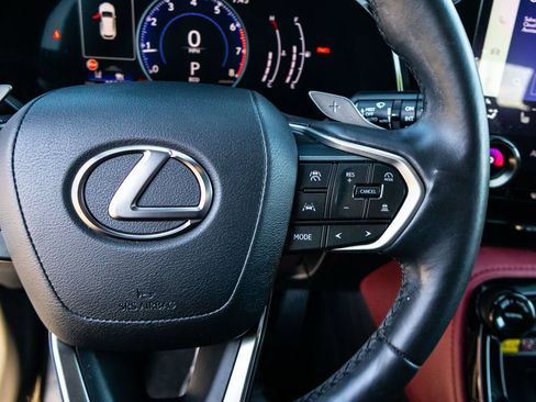 Used 2023 Lexus NX 350 AWD image 34