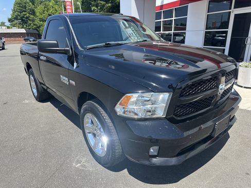 Used 2013 RAM 1500 Express AWD/4WD image 2