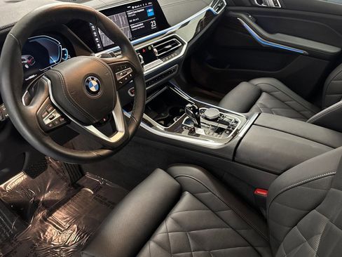 Certified 2023 BMW X5 xDrive45e w/ Climate Comfort Package image 4