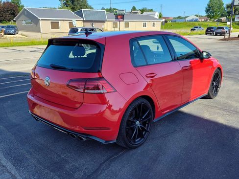 Used 2019 Volkswagen Golf 4-Door AWD/4WD image 5