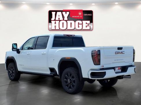 New 2026 GMC Sierra 2500 AT4 w/ AT4 Premium Plus Package AWD/4WD image 4