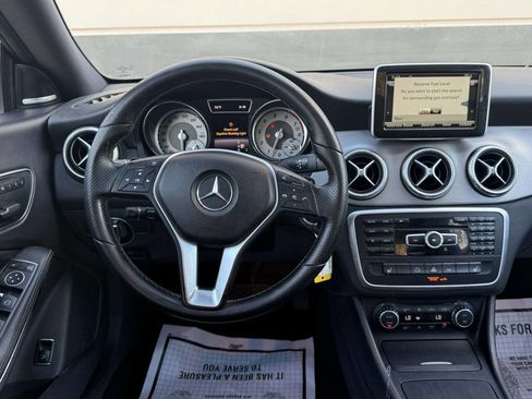 Used 2014 Mercedes-Benz CLA 250 4MATIC image 12