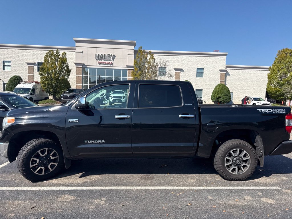 Used 2017 Toyota Tundra Limited AWD/4WD image 3