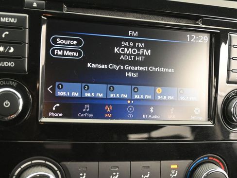 Used 2018 Nissan Rogue S image 10