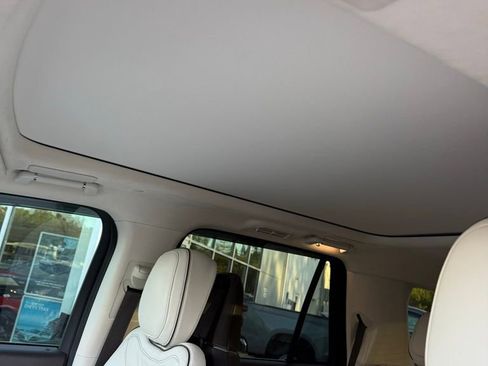 Used 2024 Lincoln Navigator Black Label image 12