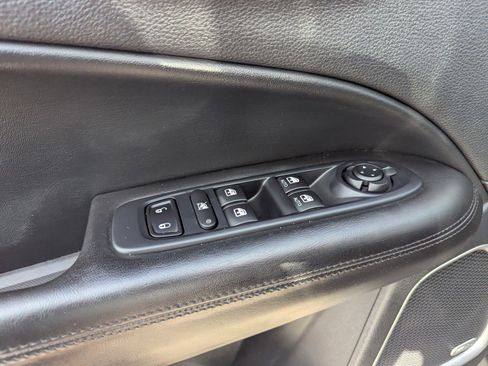 Used 2021 Jeep Compass Latitude w/ Sun and Sound Group image 30