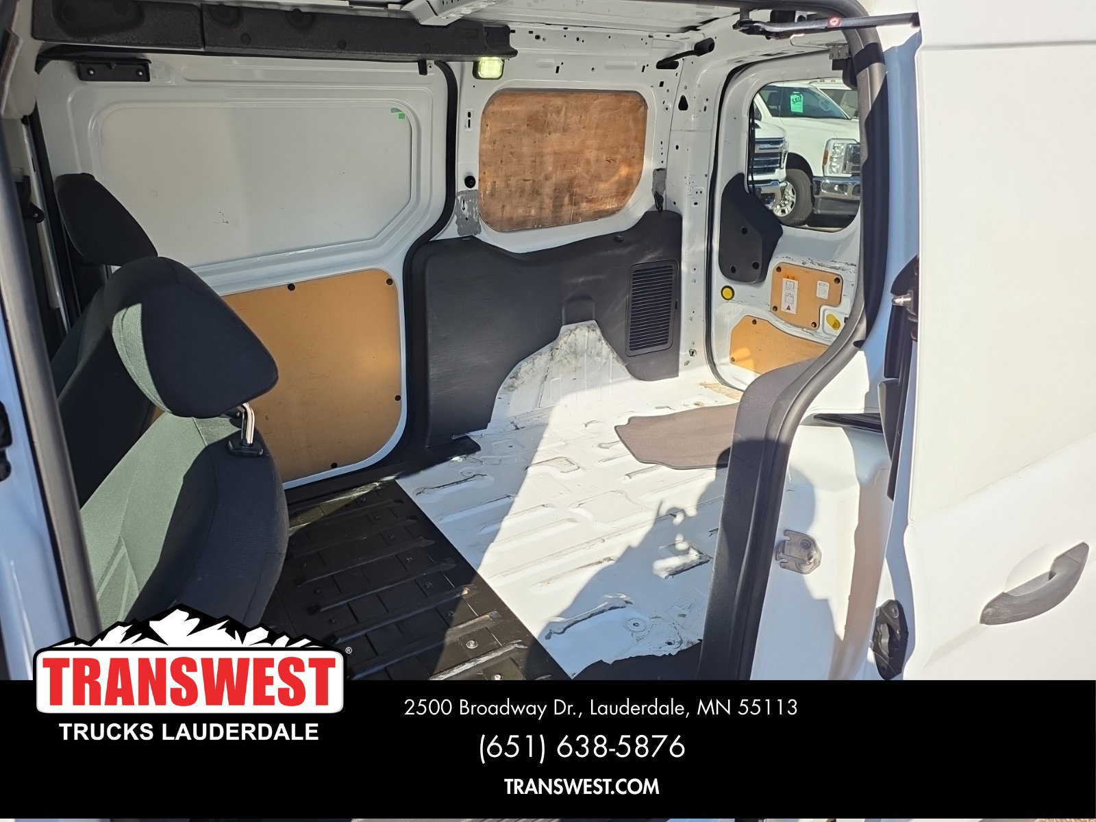 Used 2016 Ford Transit Connect XLT FWD image 10