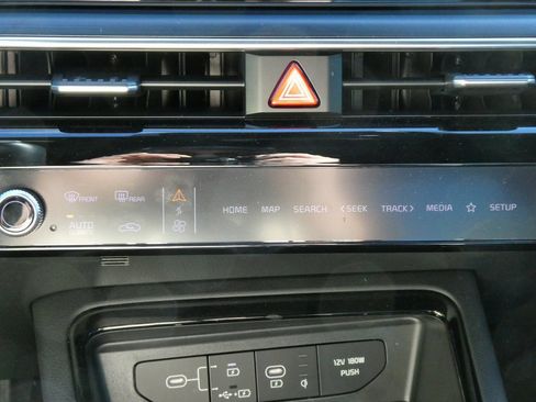 Used 2025 Kia K5 GT-Line image 27