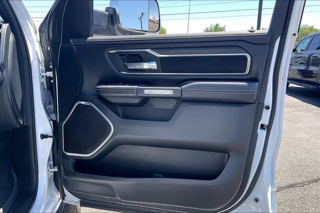 Used 2023 RAM 1500 Laramie AWD/4WD image 19