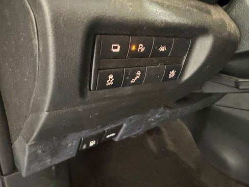 Used 2021 Nissan Kicks S FWD image 4
