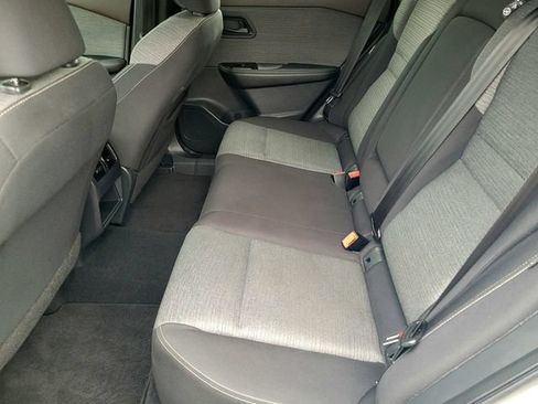 Used 2021 Nissan Rogue S FWD image 6