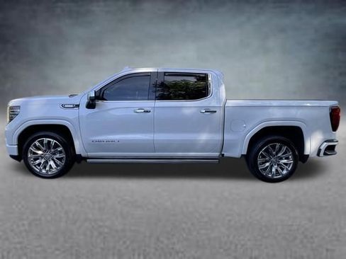 Used 2023 GMC Sierra 1500 Denali w/ Denali Reserve Package AWD/4WD image 2