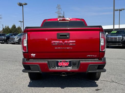 Used 2021 GMC Canyon AT4 w/ Driver Alert Package AWD/4WD image 8