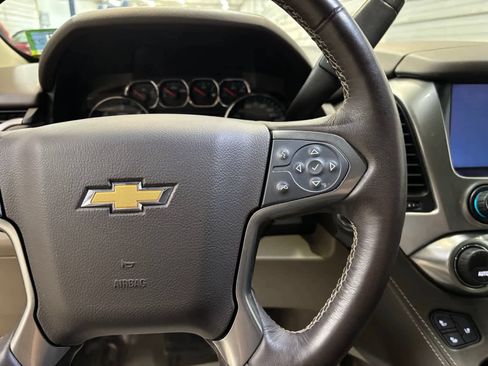 Used 2020 Chevrolet Tahoe Premier AWD/4WD image 15